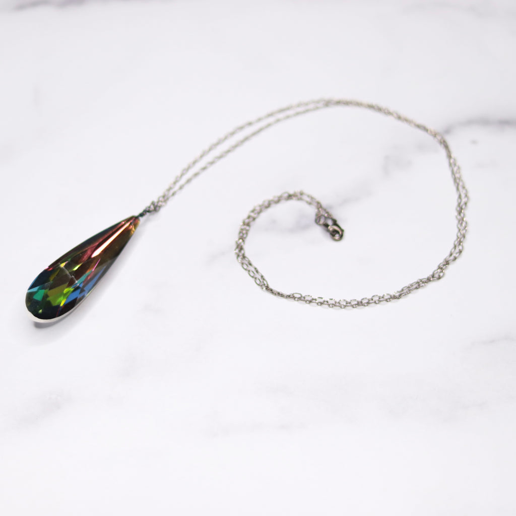 Gunmetal Oval Etched Chain and Vitrail Crystal Long Teardrop Pendant  NEW