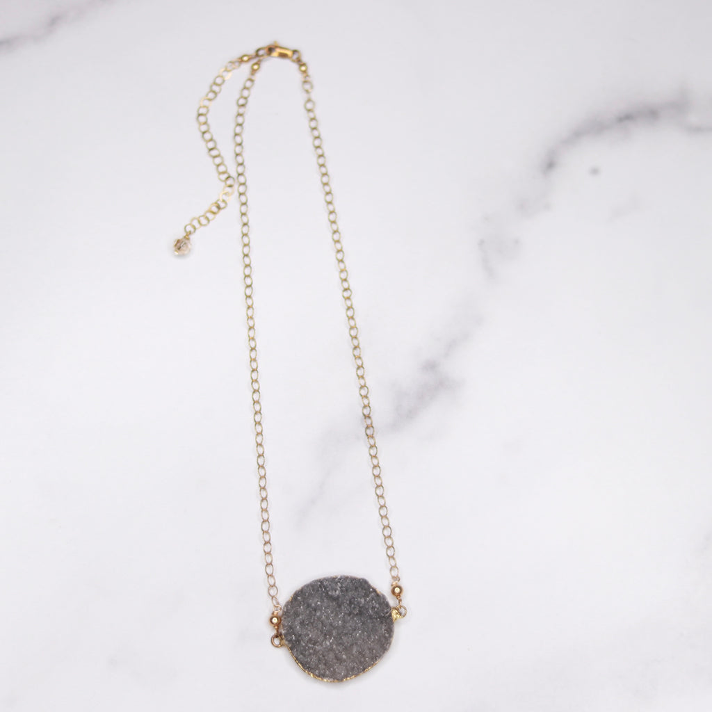 Medium Gray Round Druzy Choker Pendant on Gold-Filled Chain Necklace  NEW
