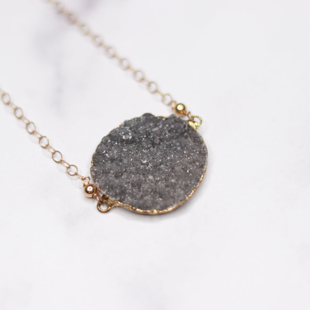Medium Gray Round Druzy Choker Pendant on Gold-Filled Chain Necklace  NEW