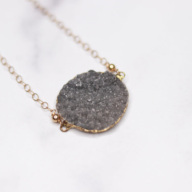 Medium Gray Round Druzy Choker Pendant on Gold-Filled Chain Necklace  NEW