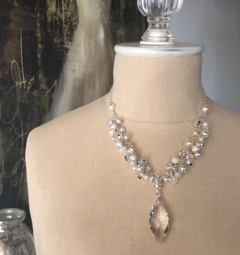 Signature Bridal Wedding Crystal Drop Necklace  NEW